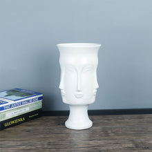 Load image into Gallery viewer, Elegant DORA vase
