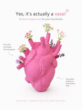 Load image into Gallery viewer, BLUSH HEART VASE
