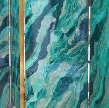 Load image into Gallery viewer, Metal frame resin lacquer painting screen
